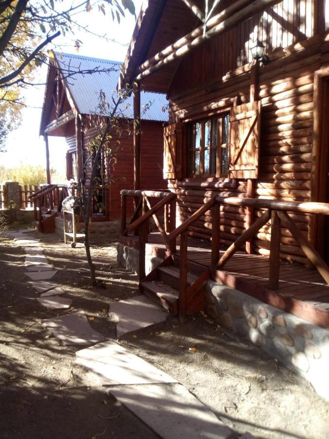 Cabanas Teushen Villa Perito Moreno Exterior photo